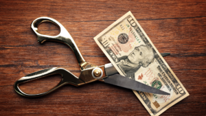 Illustration of a 5-step marketing revenue strategy to maximize ROI and drive revenue.