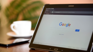 AI SEO: Winning Strategies for the New Search Frontier with Google